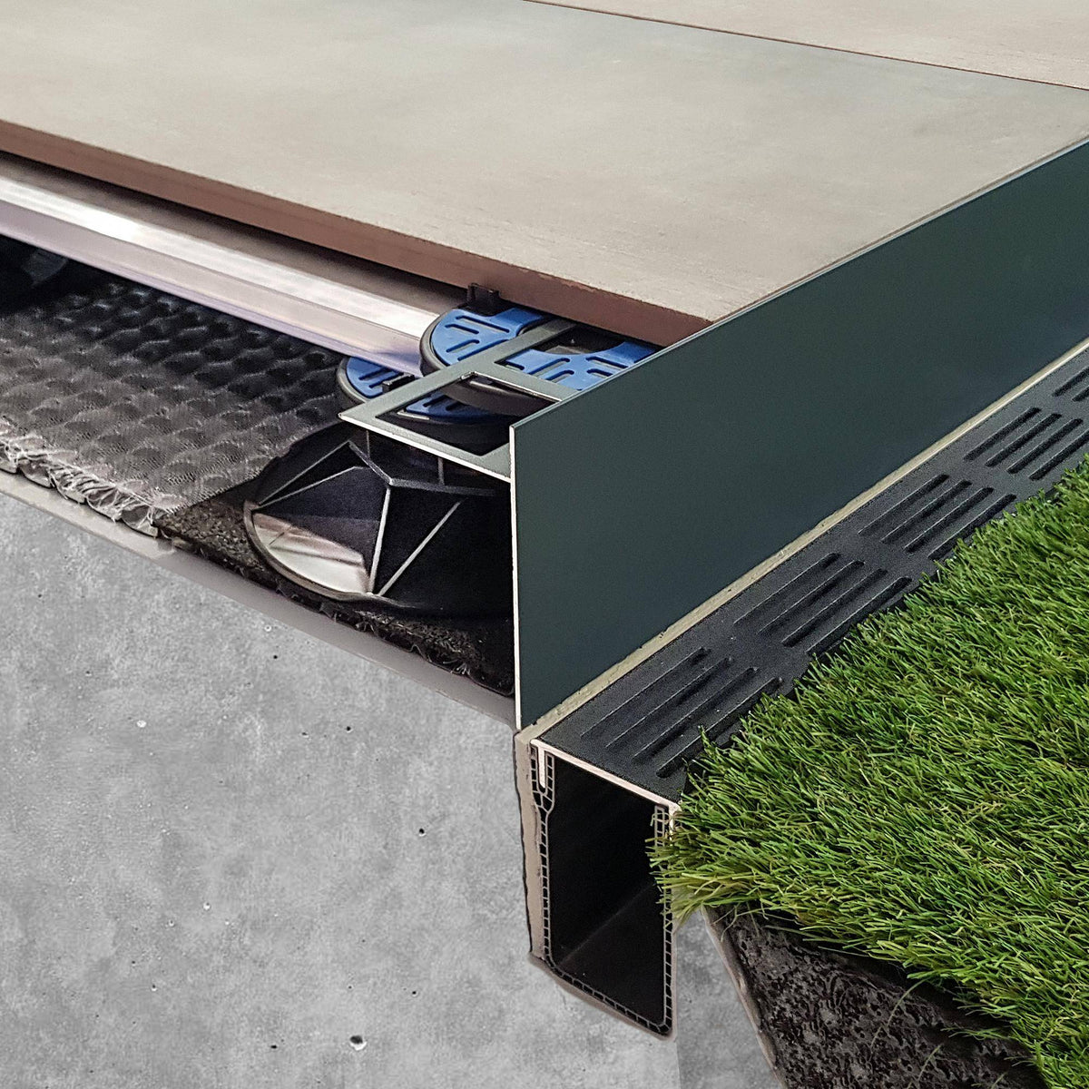 Balkonwinkelprofil DURABAL BO Aluminium pulverbeschichtet anthrazit RAL 7016 60mm 300cm