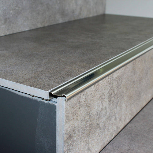 Treppenstufenprofil für Einlage 13 mm DIAMONDSTEP Edelstahl (V2A/304) natur 11mm 250cm