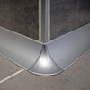DURAL Angle extérieur DURACOVE HK métal coulé sous pression anodisé argent 28mm