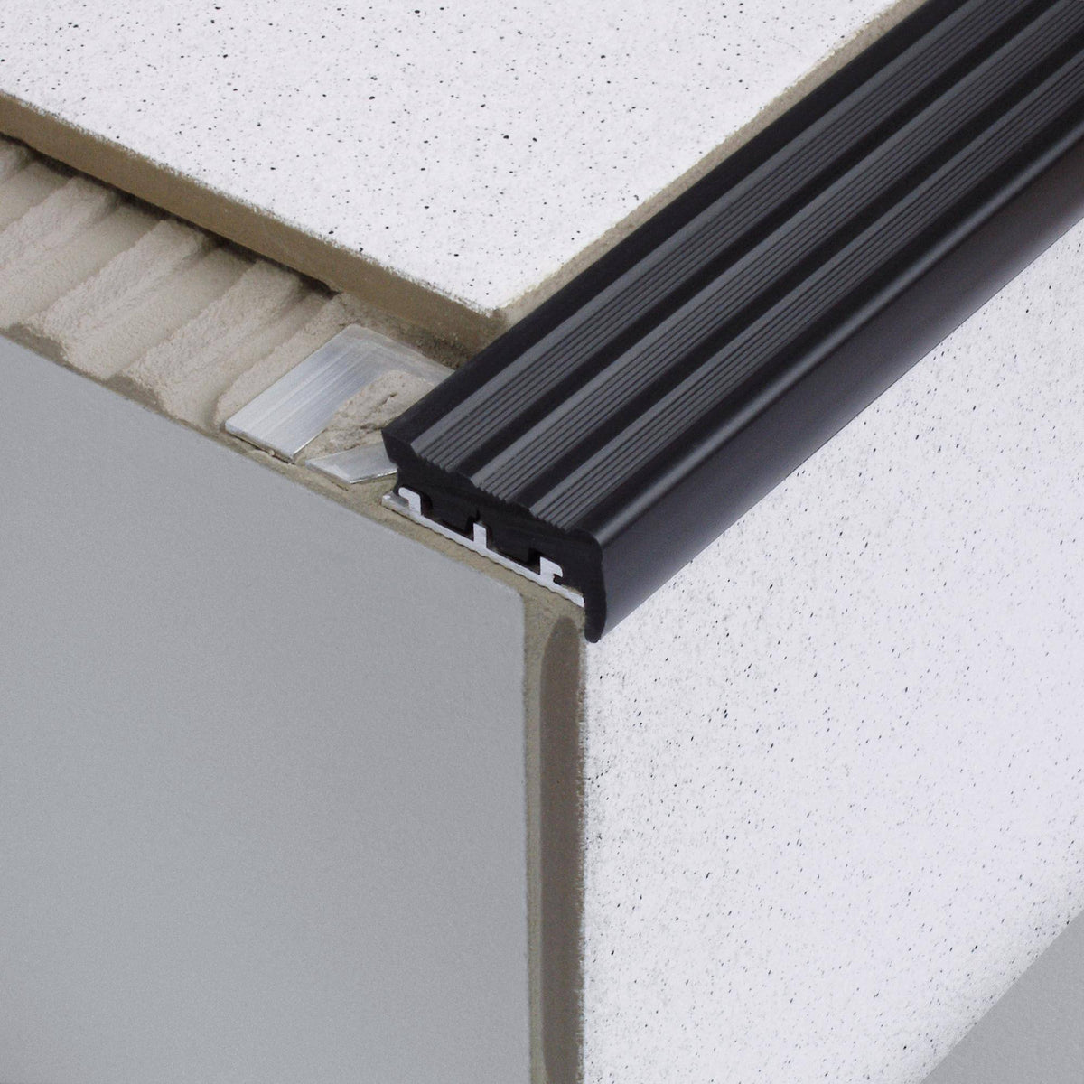 DURAL Profilé pour marches d'escalier DURASTEP JUMBO Aluminium noir 9mm 250cm