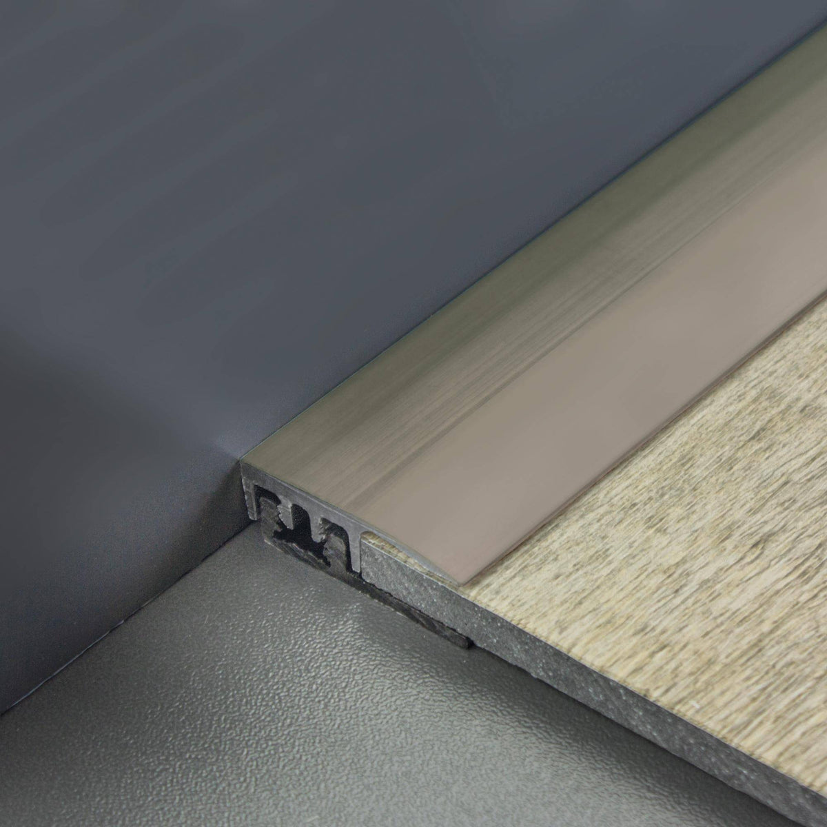 Profilé de finition DURAL SNAP LVT BORDER aluminium anodisé argent 5-7mm 270cm